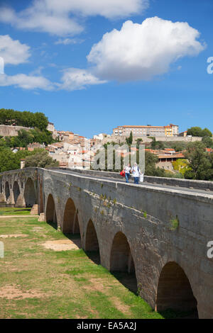 Pont Vieux (Vieux Pont), Béziers, Hérault, Languedoc-Roussillon, France Banque D'Images