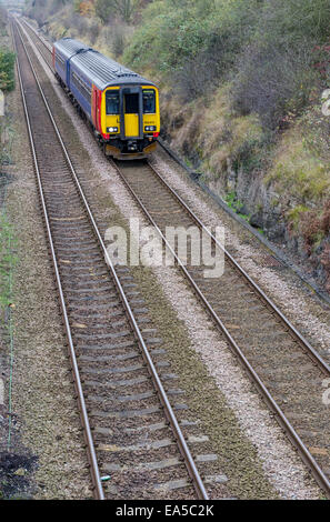 East Midlands trains de banlieue sur la ligne de Robin Hood Derbyshire, Angleterre Banque D'Images