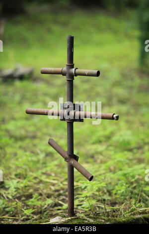 La Croix de fer sur une tombe Banque D'Images
