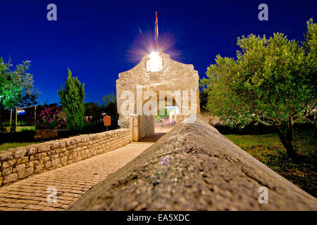 Entrée en pierre historique de Nin Banque D'Images