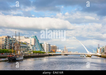 Samuel Beckett, pont sur la rivière Liffey à Dublin Banque D'Images