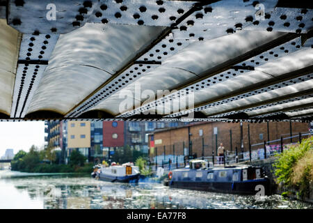 La navigation de la rivière Lee, Hackkney, Londres, Royaume-Uni Banque D'Images