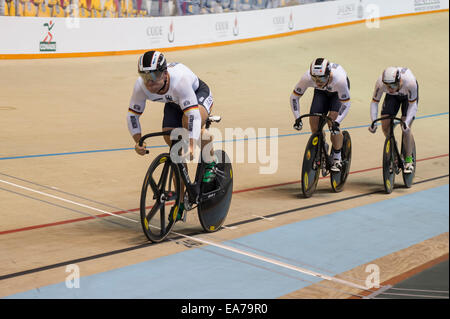 Guadalajara, Mexique. Nov 7, 2014. La série de Coupe du Monde UCI sur piste 2014-2015 Ronde I - Guadalajara, Mexique Session I - Vendredi Sprint par équipes - Allemagne Crédit : Guy Swarbrick/trackcycling.net/Alamy Live News Banque D'Images