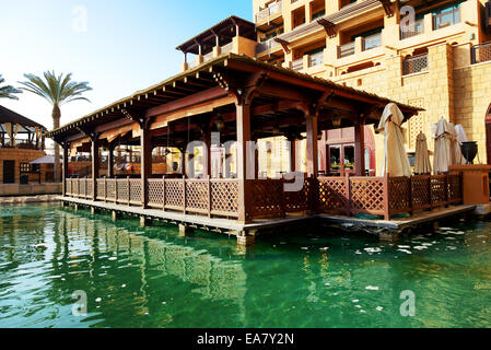 Vue sur le Souk Madinat Jumeirah, DUBAÏ, ÉMIRATS ARABES UNIS Banque D'Images