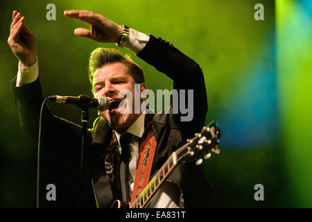 BARCELONA - 15 MAI : Eli Paperboy Reed, chanteur et auteur-compositeur, performance à Barth. Banque D'Images