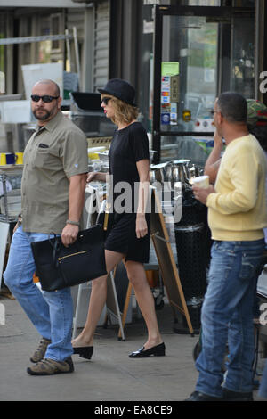 Taylor Swift en laissant son gymnase à Soho avec : Taylor Swift Où : Manhattan, New York, United States Quand : 06 mai 2014 Banque D'Images