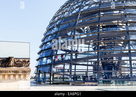 Sur le toit du Bundestag / Reichstag, Berlin, Allemagne Banque D'Images