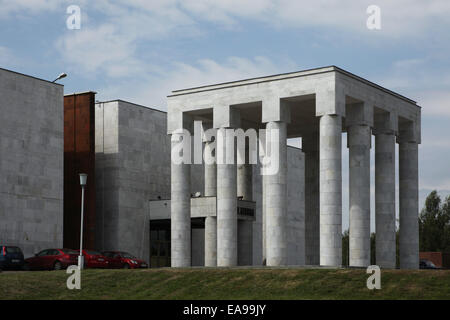 Musée Lénine conçu par l'architecte soviétique Leonid Pavlov (1987) Leninskiye à Gorki, près de Moscou, Russie. Banque D'Images