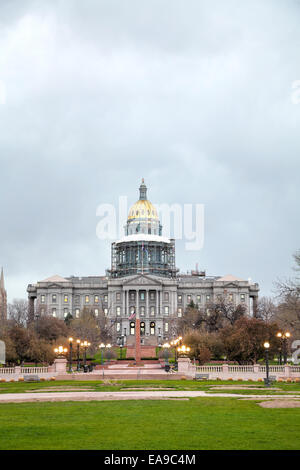 Colorado State Capitol building à Denver dans la soirée Banque D'Images