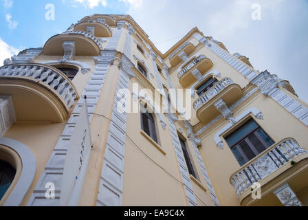 Le début 20ème siècle Gómez Vila bâtiment près de Plaza Vieja dans la Vieille Havane est le foyer de la seule caméra obscura en Amérique latine Banque D'Images