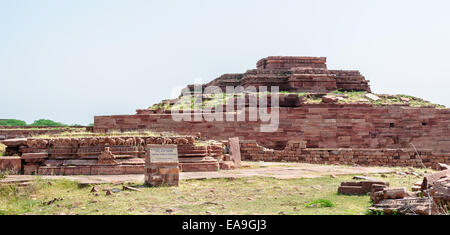 Ruines de temples de l'ancienne ville de Mandor, Jodhpur, Rajasthan, India Banque D'Images