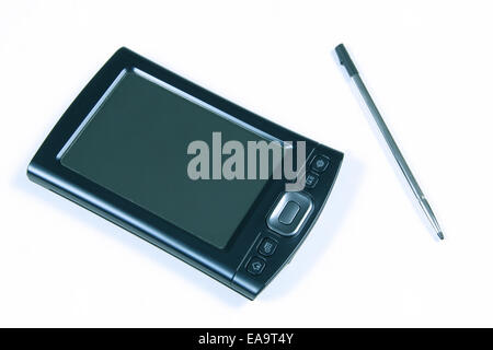 PDA et stylo isolé sur fond blanc Banque D'Images