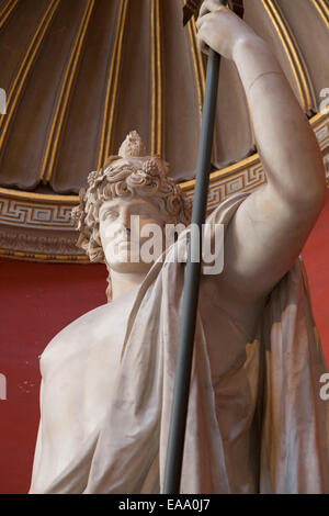 L'Antinoüs Braschi statue à l'intérieur du musée du Vatican (Site du patrimoine mondial de l'UNESCO), Cité du Vatican, Rome, Italie Banque D'Images