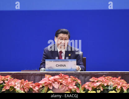 Beijing, Chine. 10 Nov, 2014. Le président chinois Xi Jinping aborde le dialogue Conseil consultatif des gens d'affaires avec les dirigeants de Pékin, Chine, le 10 novembre 2014. © Li Tao/Xinhua/Alamy Live News Banque D'Images