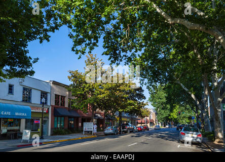 J Street à la 21e Rue à Midtown Sacramento, Californie, USA Banque D'Images