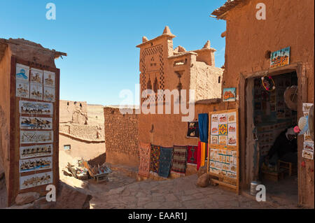 Street view horizontale de Ait Benhaddou Banque D'Images