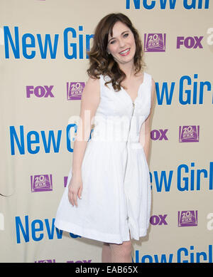 Assister à des célébrités NEW GIRL Saison 3 finale la présélection et de groupe à Zanuck Théâtre sur la FOX. En vedette : Zooey Deschanel Où : Los Angeles, California, United States Quand : 08 mai 2014 Banque D'Images