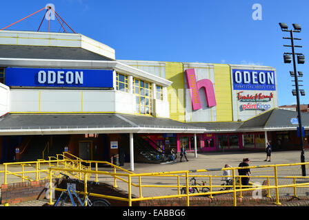 Cinéma Odéon, Bracknell, Le Point lésiné Hill Road, Bracknell, Berkshire, Angleterre, Royaume-Uni Banque D'Images