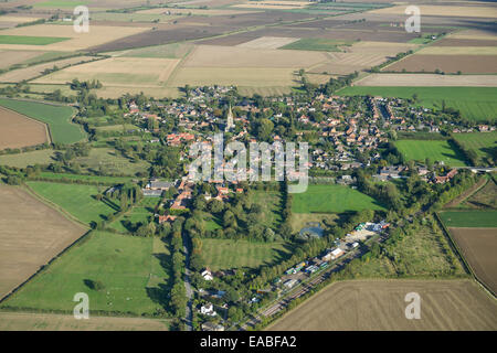 Une vue aérienne de l'Afrique du Lincolnshire village de Helpringham près de Sleaford Banque D'Images