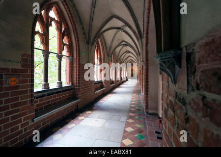 Dans l'intérieur plus grand château gothique en Europe - Malbork. Château teutonique. Liste du patrimoine mondial de l'UNESCO. Banque D'Images