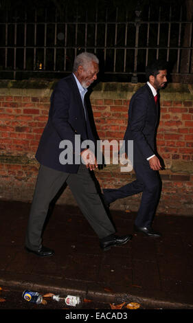 Oxford, UK. 11 novembre, 2014. Morgan Freeman en laissant l'Oxford Union après son discours. Credit : Pete Lusabia/Alamy Live News Banque D'Images