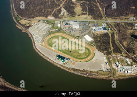 Vue aérienne de Mountaineer Race Track Casino & Resort. New Cumberland, West Virginia Banque D'Images