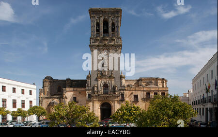 Plaza del Cabildo, église de Santa Maria de la Asuncion, Arcos de la Frontera, province de Cadiz, Andalousie, Espagne Banque D'Images