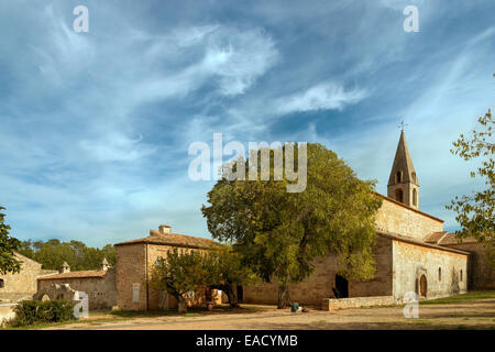 Église cistercienne à Le Thoronet, France Banque D'Images