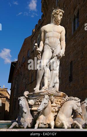 La fontaine de Neptune, Bartolomeo Ammannati, 1575, Piazza della Signoria, Florence, Toscane, Italie Banque D'Images