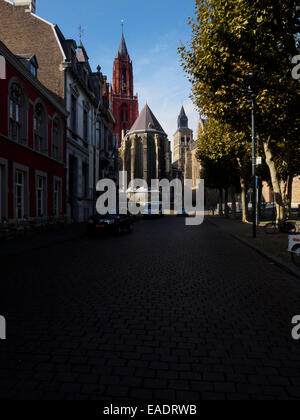 La cathédrale Saint-Jean et la Basilique Saint-servais à Maastricht, aux Pays-Bas Banque D'Images