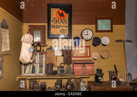 À l'intérieur de l'ancienne gare de pointe dans l'ancien village des pionniers de Tailem Bend, Australie du Sud, Australie Banque D'Images