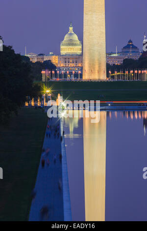 Washington Monument et Capitole à Washington DC. Banque D'Images