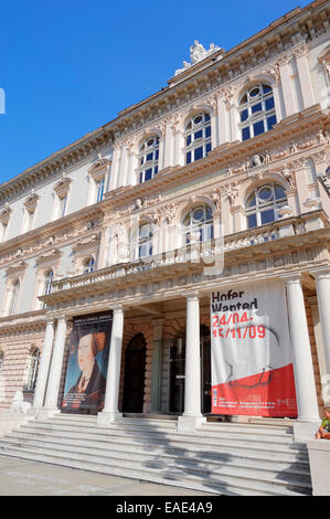 Musée d'État du Tyrol, Ferdinandeum, Innsbruck, Tyrol, Autriche Banque D'Images