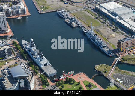 Une vue aérienne de navires à Cardiff lors de la Sommet de l'OTAN 2014 Banque D'Images