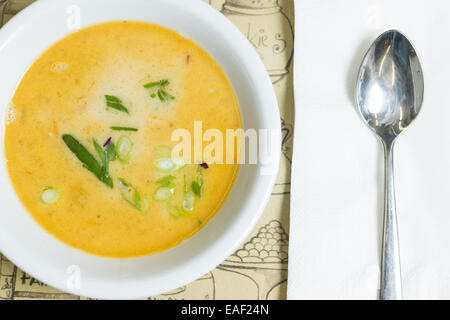 Soupe Tom kha Gai Banque D'Images