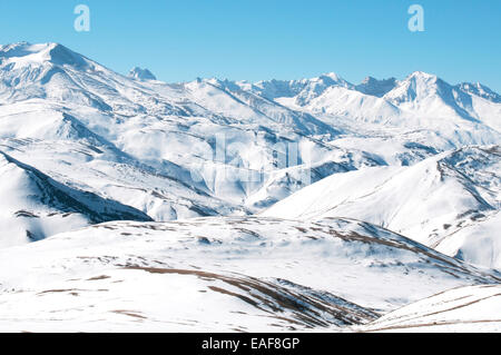 À côté de l'himalaya Route de l'amitié près de Nyalam, l'ouest du Tibet Banque D'Images