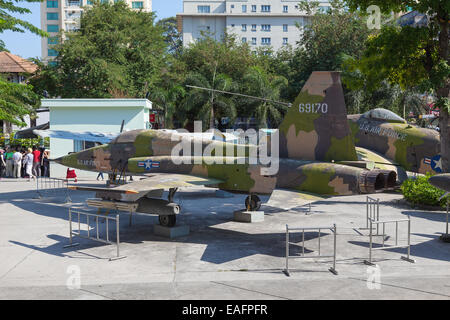 Northrop F-5A Freedom Fighter de l'US air force au musée des débris de guerre Ho Chi Minh Ville (Saigon) Vietnam Banque D'Images