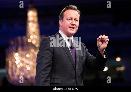 Le premier ministre David Cameron traite de la conférence IBC Banque D'Images