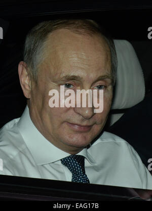 Brisbane, Australie. 14Th Nov, 2014. Le président russe Vladimir Poutine arrive à l'aéroport de Brisbane à assister à la prochaine Sommet du G20 à Brisbane, Australie, le 14 novembre 2014. Credit : Piscine/Xinhua/Alamy Live News Banque D'Images