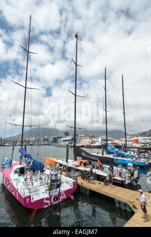 Un matelot en haut de mât, Volvo Ocean Race 2014-2015, Le Cap, Afrique du Sud Banque D'Images