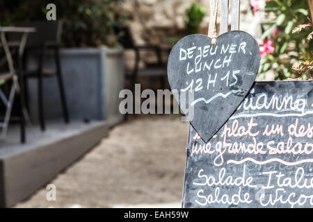 Détail d'un français typique menù en Provence - France Banque D'Images