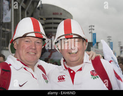 London, Middlesex, Royaume-Uni. 15 Nov, 2014. 15 novembre 2014 Angleterre fans avant l'Angleterre -V- Afrique du Sud match à Twickenham : Steve Flynn-ZUMA Press Crédit : Steve Flynn/ZUMA/Alamy Fil Live News Banque D'Images