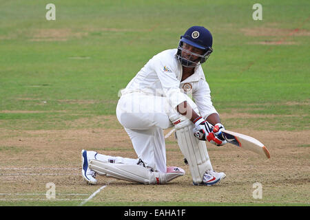 - Brian Lara Cricket du CMC les chauves-souris au cours de la célébration du bicentenaire de 50 match contre le reste de l'équipe mondiale Banque D'Images