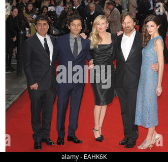 Première de "Les Deux visages de janvier' au Curzon Mayfair comprend : Hossein Amini,Oscar Issac,Kirsten Dunst,Viggo Mortensen,Daisy Bevan Où : London, Royaume-Uni Quand : 13 mai 2014 Banque D'Images