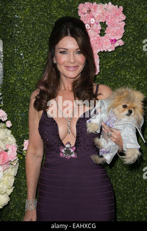 Lisa Vanderpump et Ken Todd assister lancement de leur plus récent effort culinaire de la pompe, un salon, doté d''un menu organisé par le chef Penny Davidi à West Hollywood. Avec : Lisa Vanderpump,Giggy Où : Los Angeles, California, United States Quand : 13 Banque D'Images