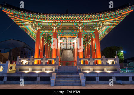 Pavillon à Hwaseong Forteresse à Suwon, Corée du Sud. Banque D'Images