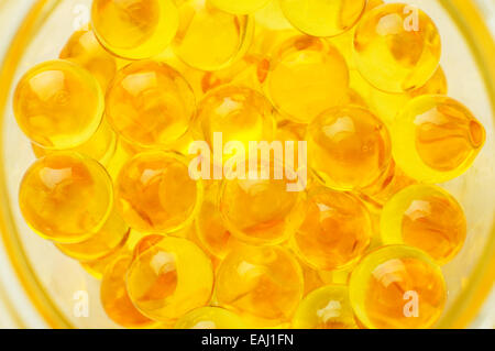 Huile de foie de morue Banque D'Images