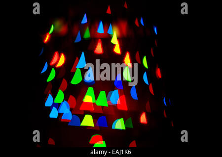 Résumé fond multicolore de lumières en forme de triangles pas dans l'accent Banque D'Images