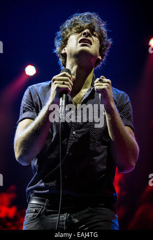 Milan, Italie. 15 novembre, 2014. Le chanteur/compositeur écossais PAOLO NUTINI effectue live au Mediolanum Forum de présenter le nouvel album 'Love' caustique Crédit : Rodolfo Sassano/Alamy Live News Banque D'Images