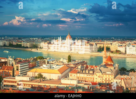 Parlement européen et du Danube, ville à Budapest, Hongrie. Banque D'Images